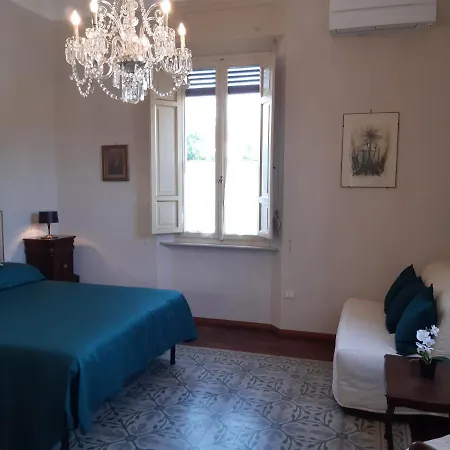 Magnolia Park Bed & Breakfast