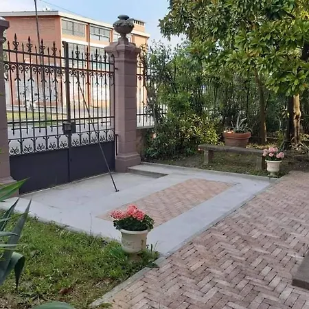 Magnolia Park Bed & Breakfast *