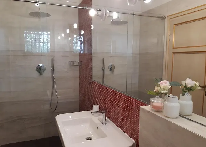 فندق مبيت وإفطار Magnolia Park 3*
