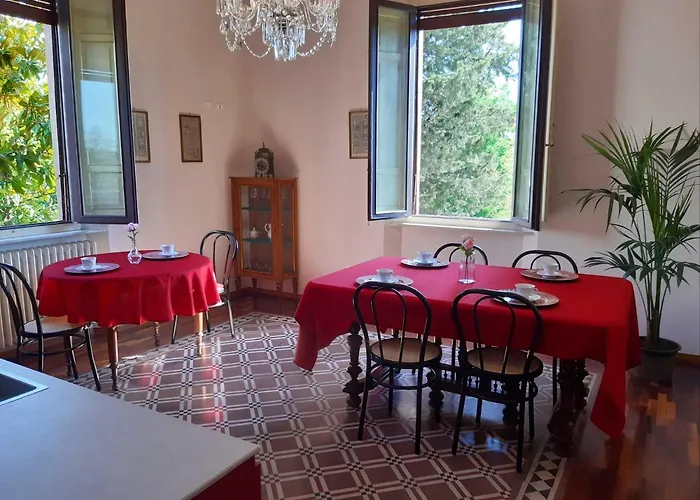فندق مبيت وإفطار Magnolia Park 3*